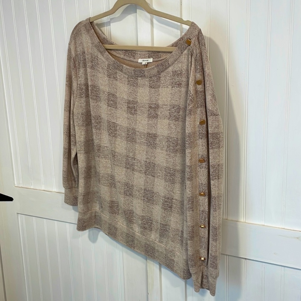 Maurice’s light beige & brown soft sweater size 0X